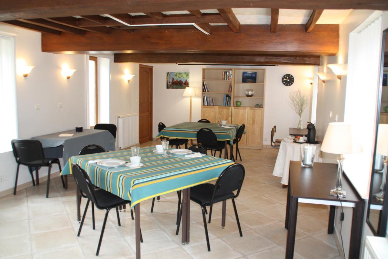 La Ferme De La Place Bouvines Exteriör bild